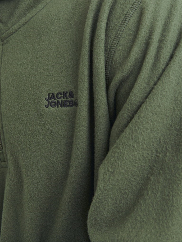 Jack Jones Erkek S-Shirt 12258490 Kombu Green